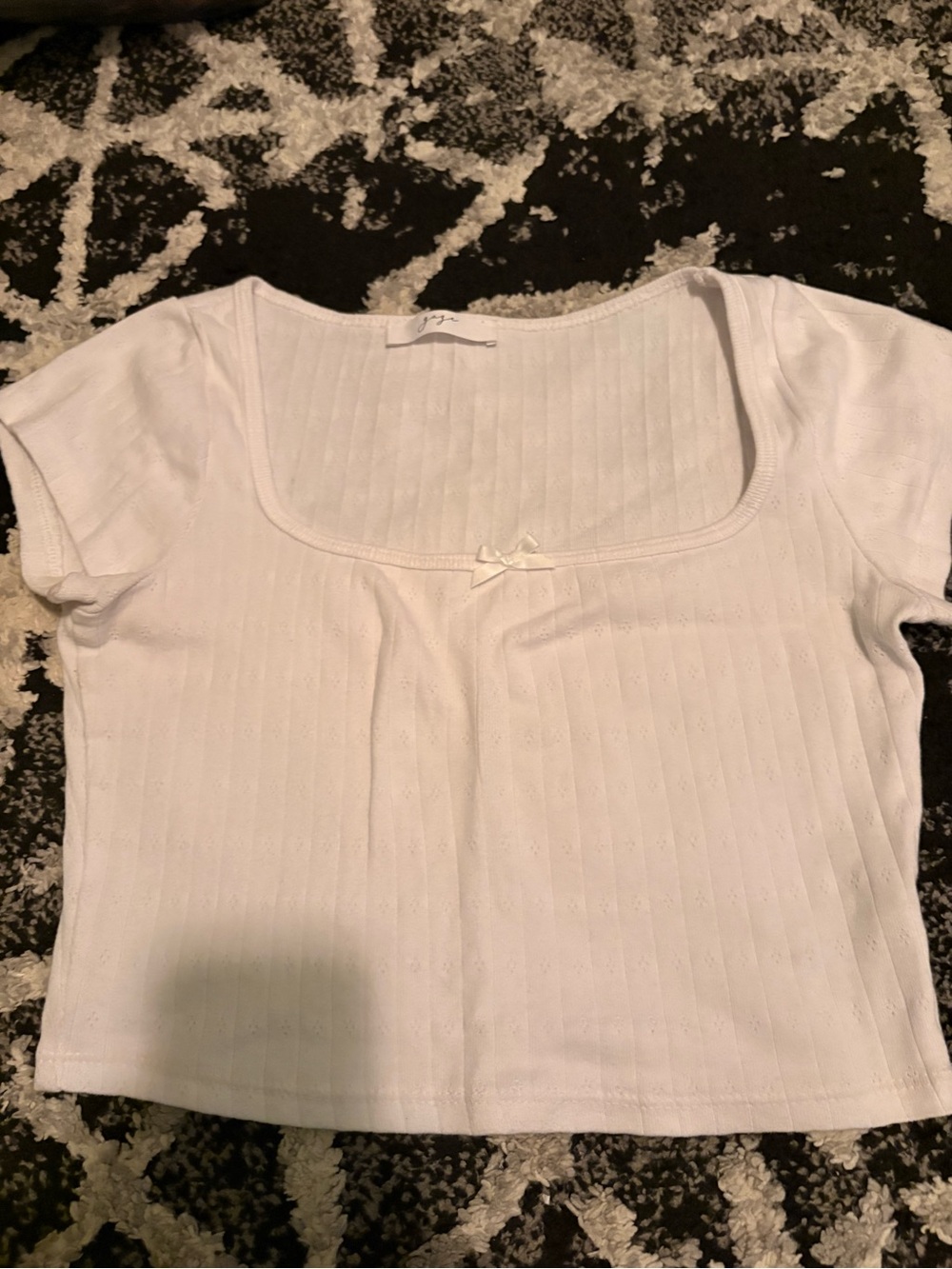 Women’s White Scoop Neck Ribbed Short Sleeve Top